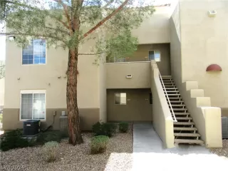 Photo #1: 2570698 Listing