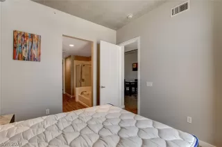 Photo #2: 2570773 Listing 