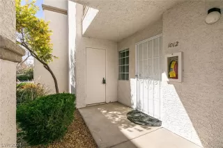 Photo #3: 2570780 Listing