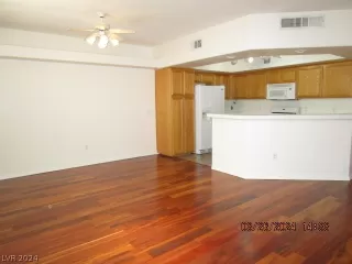 Photo #4: 2570793 Listing 