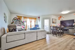 Photo #5: 2570840 Listing 