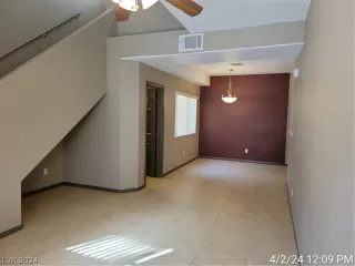 Photo #1: 2570876 Listing