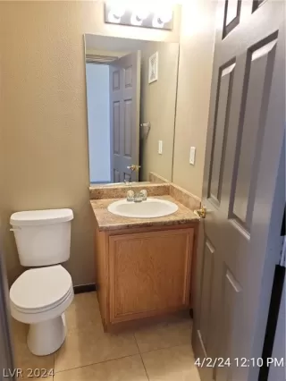 Photo #4: 2570876 Listing