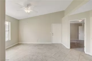 Photo #3: 2570881 Listing