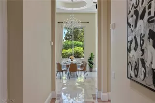 Photo #1: 2570904 Listing 