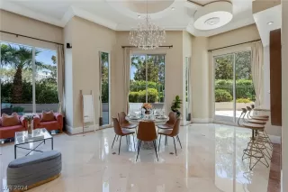 Photo #2: 2570904 Listing 