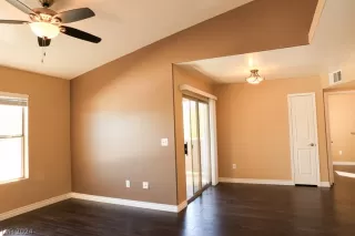 Photo #2: 2570922 Listing