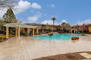 Photo #2: 2570935 Listing 