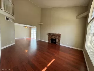 Photo #2: 2570956 Listing 