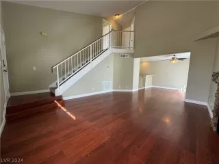 Photo #3: 2570956 Listing 