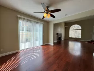 Photo #4: 2570956 Listing 