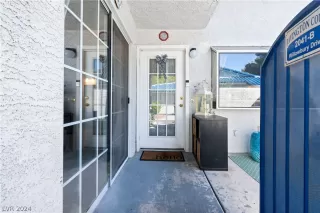 Photo #1: 2571035 Listing