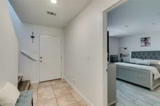 Photo #3: 2571058 Listing 