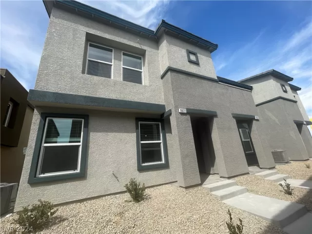 MLS: 2571068 Condo For Sale