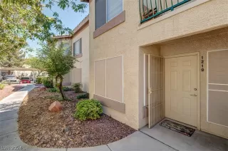 Photo #1: 2571082 Listing