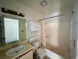 Photo #6: 2571122 Listing