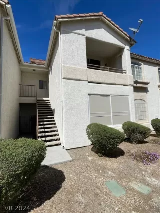 Photo #1: 2571133 Listing