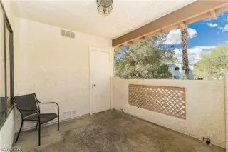 Photo #3: 2571160 Listing