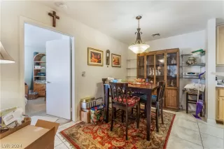 Photo #6: 2571162 Listing