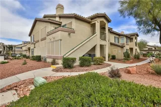 Photo #1: 2571209 Listing 