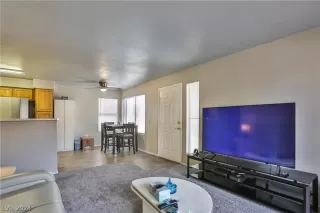 Photo #5: 2571209 Listing 