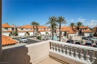 Photo #1: 2571225 Listing