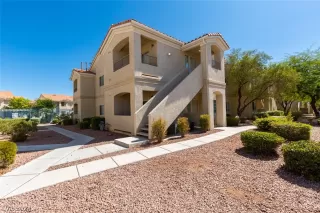 Photo #1: 2571237 Listing 