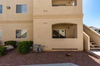 Photo #2: 2571237 Listing 