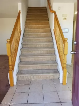 Photo #5: 2571296 Listing