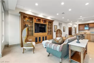 Photo #3: 2571322 Listing 