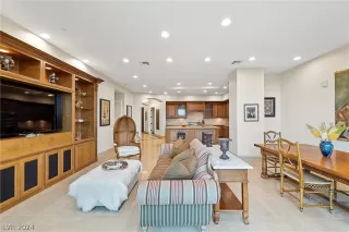 Photo #5: 2571322 Listing 