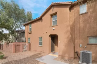 Photo #1: 2571356 Listing