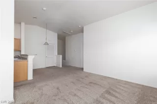 Photo #6: 2571385 Listing 