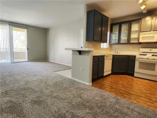 Photo #4: 2571399 Listing 