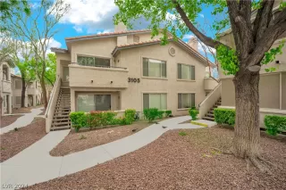 Photo #1: 2571443 Listing 