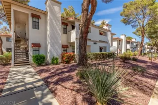 Photo #4: 2571499 Listing