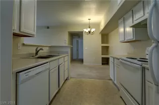 Photo #5: 2571505 Listing 