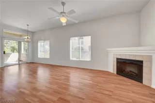 Photo #4: 2571523 Listing