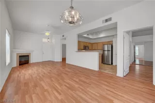 Photo #6: 2571523 Listing