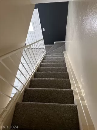 Photo #4: 2571526 Listing 