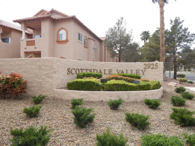 MLS: 2571536 Condo For Sale