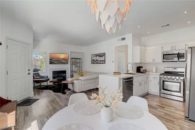 MLS: 2571557 Condo For Sale