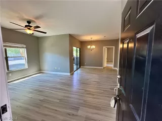 Photo #5: 2571563 Listing 