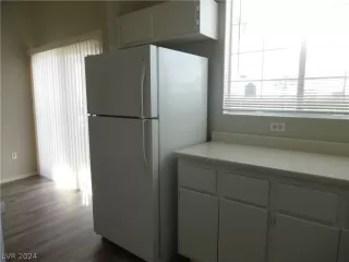 Photo #5: 2571612 Listing 