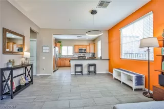 Photo #5: 2571629 Listing 