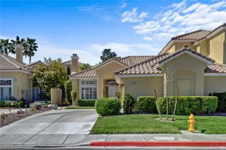 Photo #1: 2571638 Listing 