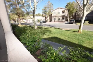 Photo #1: 2571640 Listing