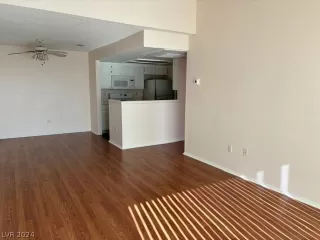 Photo #3: 2571663 Listing 