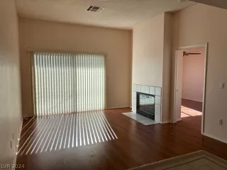 Photo #5: 2571663 Listing 