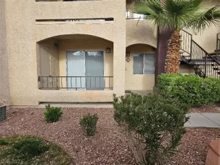 Photo #1: 2571670 Listing 